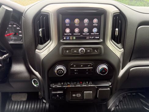Used 2025 Chevrolet Silverado 2500 W/T w/ WT/CX Safety Package AWD/4WD image 11