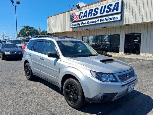Used 2010 Subaru Forester 2.5XT Limited image 7