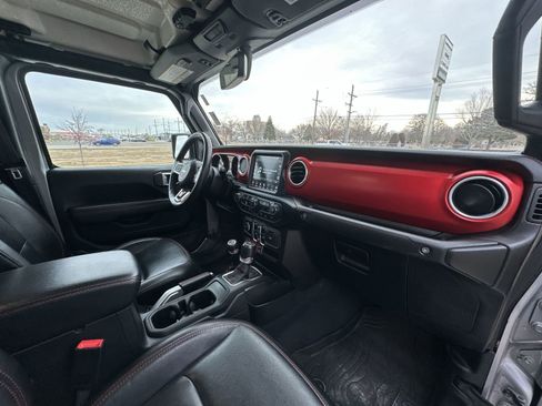 Used 2020 Jeep Gladiator Rubicon image 28