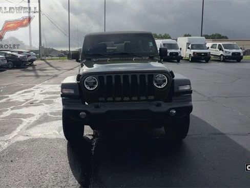 Used 2020 Jeep Wrangler Unlimited Sport S image 3