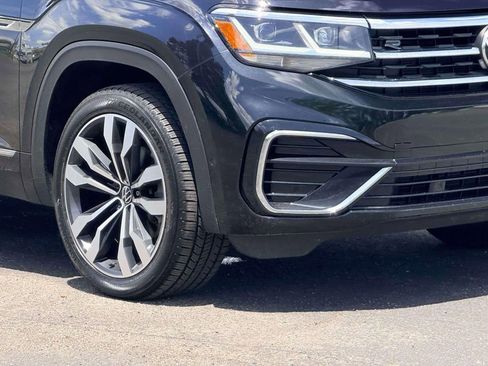 Used 2022 Volkswagen Atlas Cross Sport SEL Premium R-Line AWD/4WD image 10
