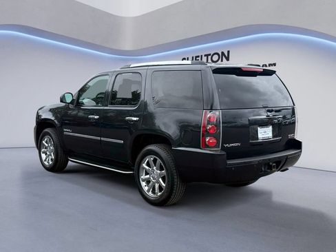Used 2013 GMC Yukon Denali AWD/4WD image 4