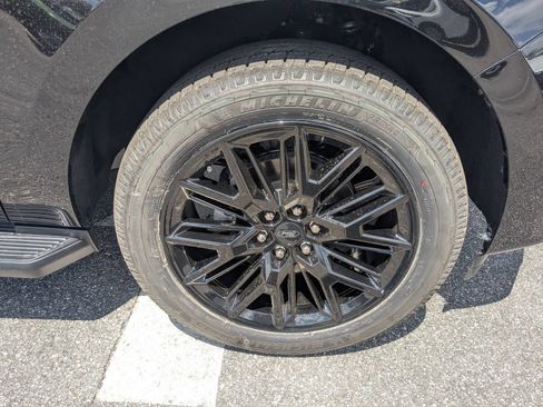 New 2026 Ford Expedition Max Platinum w/ Stealth Appearance Package AWD/4WD image 11