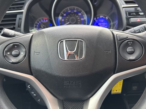 Used 2019 Honda Fit LX image 9