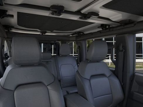 New 2026 Ford Bronco Badlands image 12