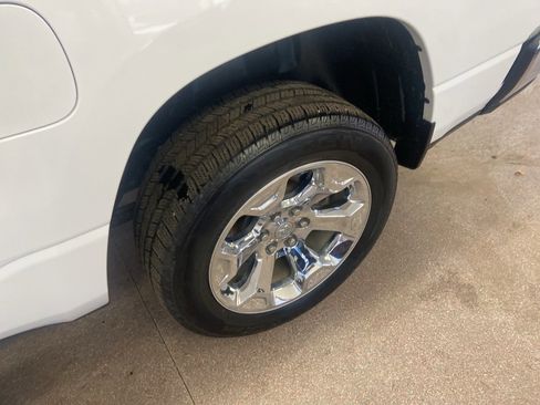 Used 2019 RAM 1500 Big Horn image 8