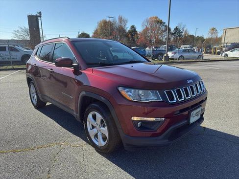 Certified 2021 Jeep Compass Latitude w/ Sun and Sound Group image 1