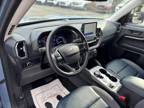 Used 2024 Ford Bronco Sport Outer Banks w/ Tech Package AWD/4WD image 11