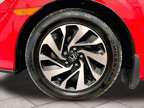 Used 2018 Honda Civic LX image 9
