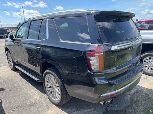Used 2023 Chevrolet Tahoe Premier w/ Premium Package 2 AWD/4WD image 4