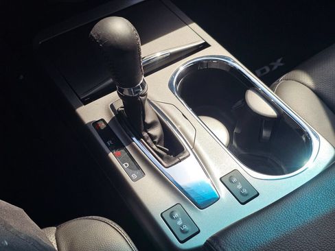 Used 2015 Acura RDX AWD w/ Technology Package image 34