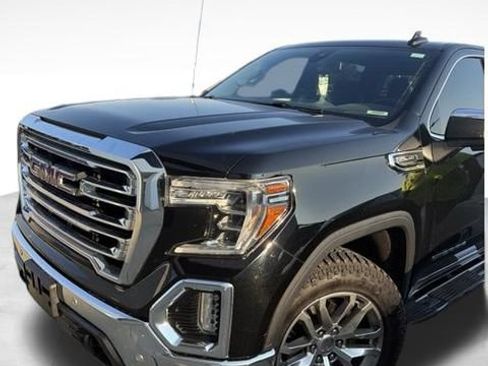 Used 2019 GMC Sierra 1500 SLT w/ SLT Premium Plus Package AWD/4WD image 13