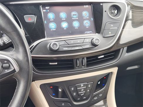 Used 2019 Buick Envision Preferred image 16