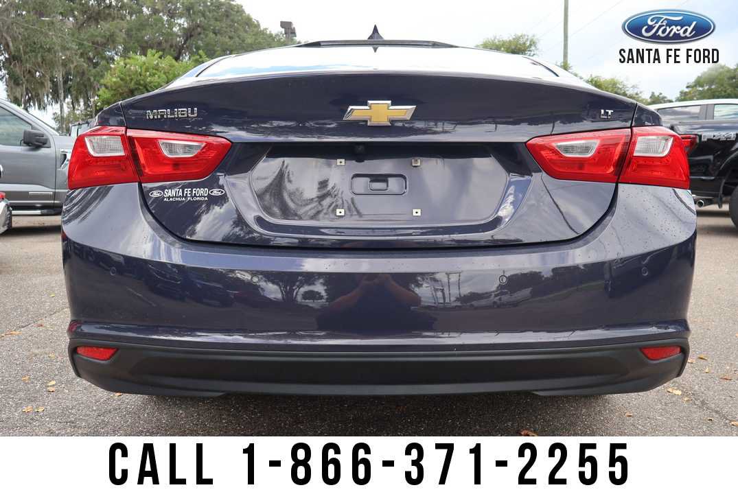 Used 2025 Chevrolet Malibu LT FWD image 7