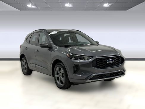 Certified 2023 Ford Escape ST-Line Select w/ Tech Pack #1 AWD/4WD image 6