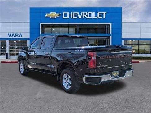 Used 2020 Chevrolet Silverado 1500 LT image 3
