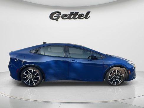 Certified 2023 Toyota Prius Prime FWD image 4