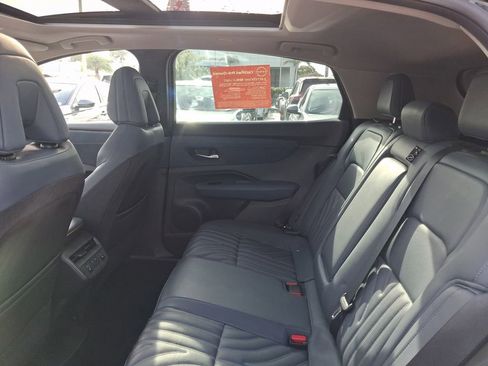 Certified 2023 Nissan Ariya AWD/4WD image 7