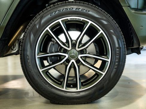 Used 2024 Mercedes-Benz G 550 w/ Final Edition w/ Olive Magno image 38