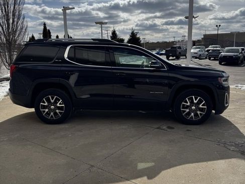 Used 2022 GMC Acadia SLE w/ Driver Convenience Package image 6