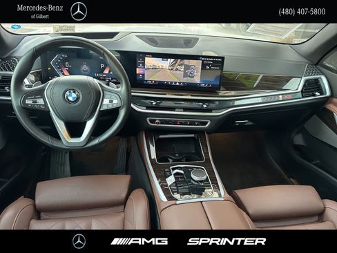 Used 2025 BMW X5 xDrive40i w/ Premium Package image 23