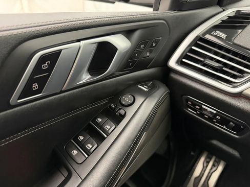Used 2021 BMW X5 M50i w/ Executive Package AWD/4WD image 20
