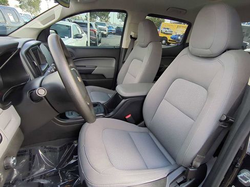 Used 2022 Chevrolet Colorado W/T w/ Custom Special Edition image 21