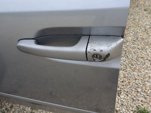 Used 2009 Kia Sedona LX w/ PWR Pkg image 37