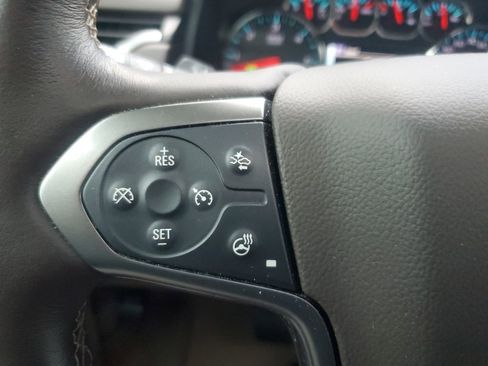 Used 2015 Chevrolet Tahoe LTZ image 27