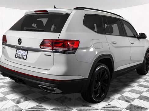 Used 2023 Volkswagen Atlas SE image 13