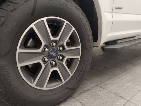 Used 2017 Ford F150 XLT w/ Equipment Group 302A Luxury AWD/4WD image 31
