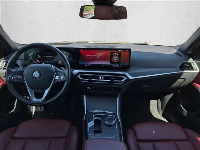 Used 2024 BMW 330i Sedan w/ Premium Package RWD image 15