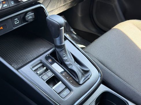 Certified 2025 Honda CR-V LX image 28