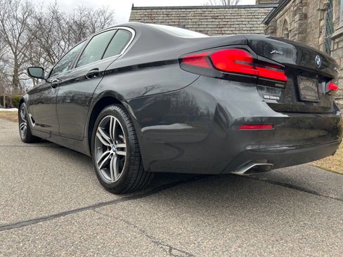 Used 2022 BMW 530i xDrive w/ Convenience Package AWD/4WD image 14