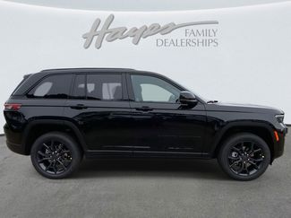 New 2025 Jeep Grand Cherokee Limited w/ Trailer Tow Package video 3