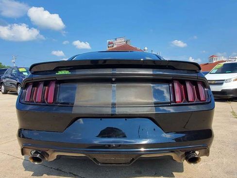 Used 2016 Ford Mustang V6 Coupe image 8