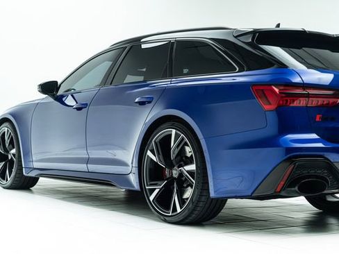 Used 2023 Audi RS 6 w/ Executive Package AWD/4WD image 19