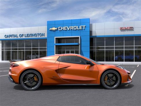 New 2025 Chevrolet Corvette E-Ray image 5