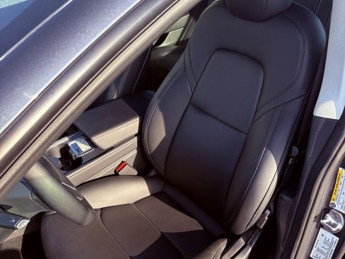 Used 2022 Tesla Model 3 Long Range image 14