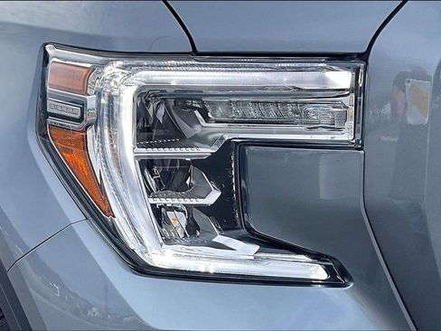 Used 2021 GMC Sierra 1500 AT4 w/ AT4 Value Package AWD/4WD image 30
