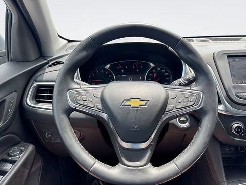 Used 2024 Chevrolet Equinox LT AWD/4WD image 14
