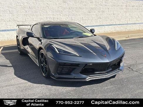 Used 2021 Chevrolet Corvette Stingray Coupe w/ Z51 Performance Package RWD image 1