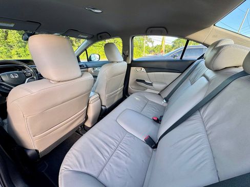 Used 2013 Honda Civic Hybrid Sedan image 10