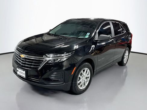 Used 2023 Chevrolet Equinox LS AWD/4WD image 1