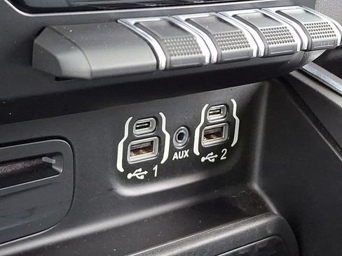 Used 2019 RAM 1500 Big Horn AWD/4WD image 24