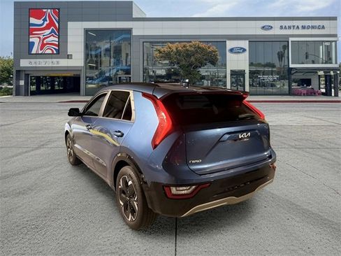 Used 2025 Kia Niro Wave image 5