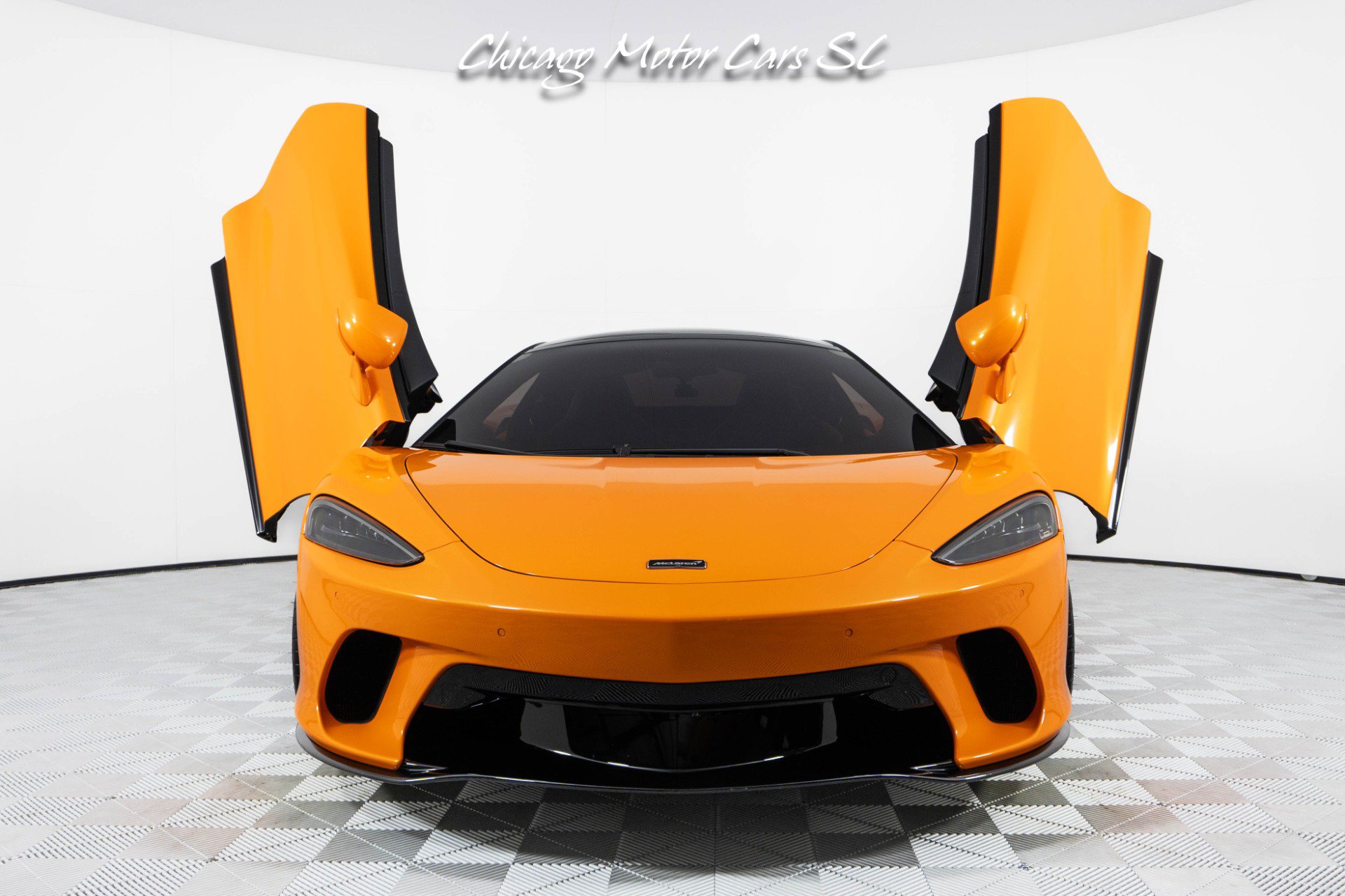 Used 2023 McLaren GT RWD image 20