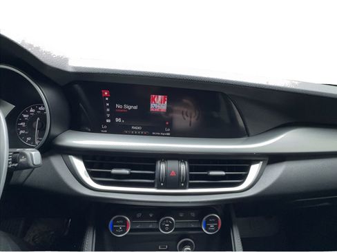 Used 2018 Alfa Romeo Stelvio Ti Sport AWD/4WD image 45
