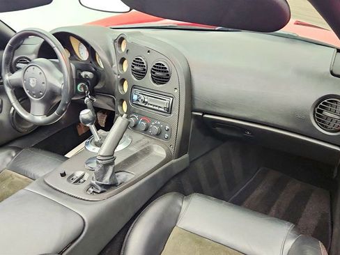 Used 2004 Dodge Viper SRT-10 RWD image 31