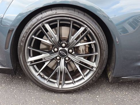 Used 2022 Chevrolet Camaro ZL1 RWD image 32